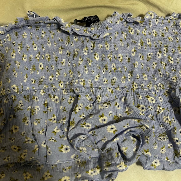 Forever 21 cropped floral tube top (with straps) - Picture 2 of 4